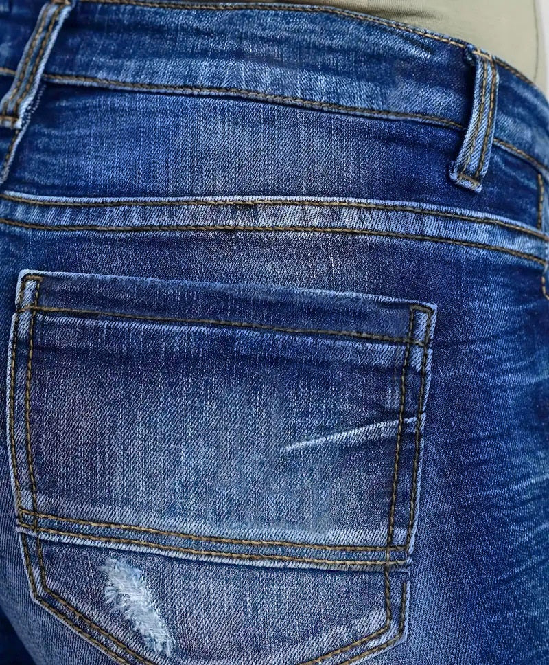 High-waisted, Stretchy Denim Capri Pants In Plus Sizes